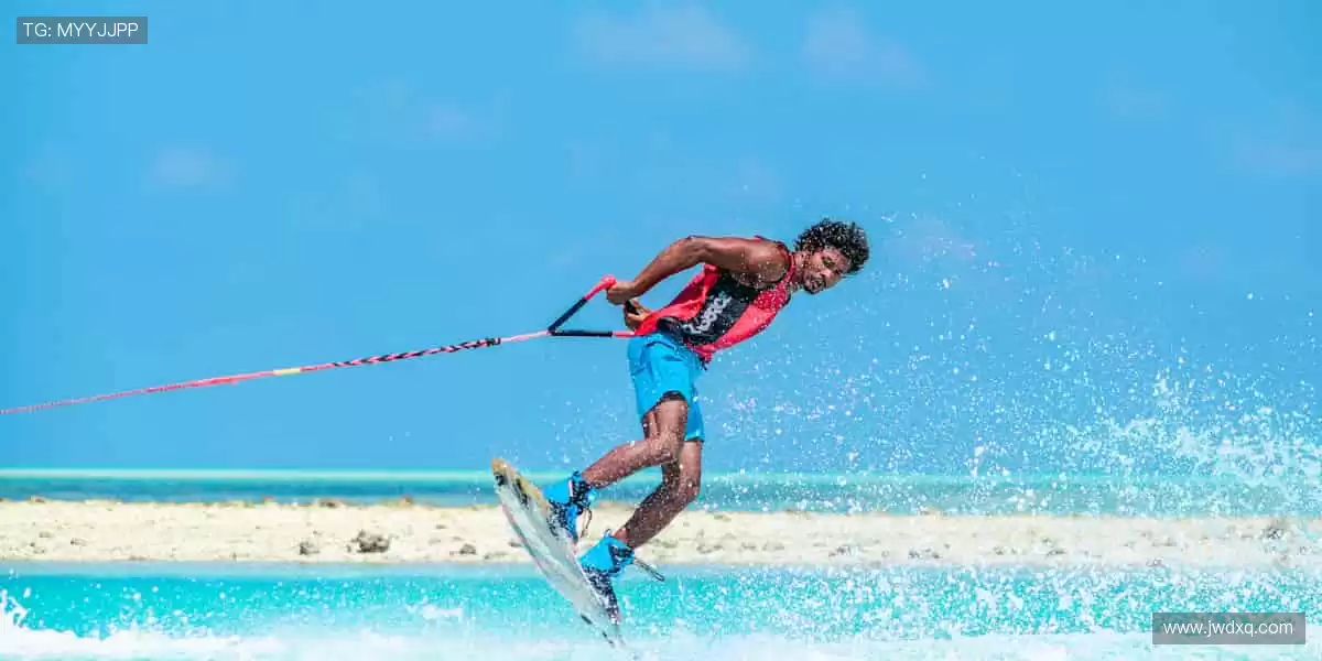 🚀速度与力量的碰撞，直播见证奇迹诞生！📡